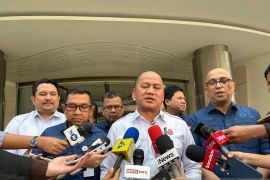 Dalami kasus MBG, Kejagung geledah kantor dan kediaman tersangka