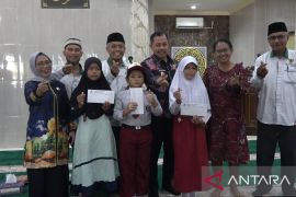 Baznas salurkan beasiswa cerdas bagi 210 pelajar di Kota Jayapura