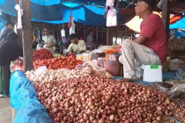 Pemkab Pasaman Barat siapkan operasi pasar antispasi kenaikan kebutuhan pokok