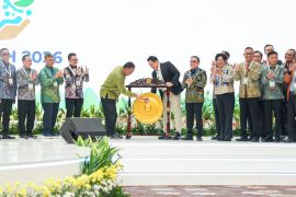 Resmi Dibuka! KLH/BPLH Satukan Teknologi dan Kolaborasi Lintas Generasi di INVIROTECH 2026
