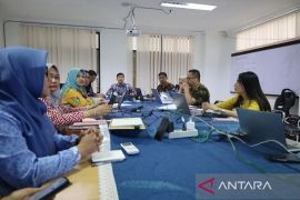 Tingkatkan Kepatuhan dan Kualitas Layanan, Kemenkum Riau Lakukan Pengawasan Kantor Notaris Baru Secara Daring