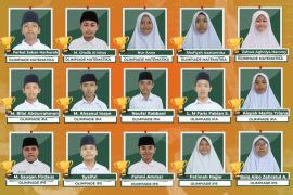 SMPIT Bukit Qur'an Nusantara Mataram Kirim 15 Santri Tahfiz Ikuti OSN