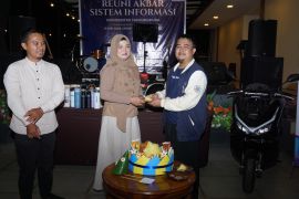 Astra Motor Kalbar dukung Reuni Akbar 12 Tahun Sistem Informasi UNTAN
