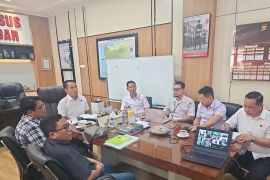 Polda Kalbar awasi harga sawit untuk lindungi petani