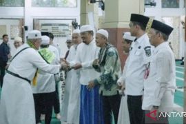 Pemkab Kuansing sambut kepulangan jemaah haji
