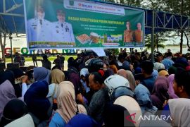 Bulog Natuna kendalikan harga beras melalui GPM