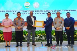 SMA KTB Polri raih Sertifikat IBDP bertaraf global