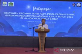 Gubernur Jambi lepas 83 kontingen Pesparawi Nasional di Manokwari