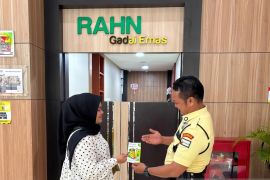 Gadai Emas di BRK Syariah Jadi Pilihan Tepat Masyarakat dari Jerat Rentenir