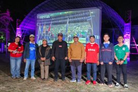 Nobar Bola Gembira Piala Dunia perdana di Halaman TVRI Kalbar berjalan meriah