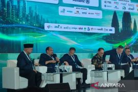 OJK fokus bangun fondasi kuat bagi reformasi sektor perasuransian