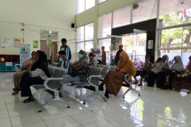 Dinkes Mataram melibatkan lima klinik tingkatkan cakupan CKG