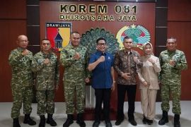 Komisi I DPR  kunjungi Korem 081/DSJ dorong penguatan tugas teritorial