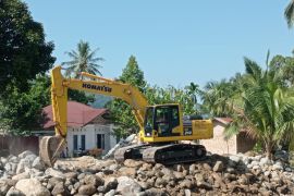 Tanggapi keluhan petani, Pemkot Padang percepat pemulihan infrastruktur irigasi pascabencana
