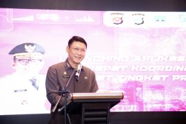 Pemprov Banten galakkan Gerakan Ayah Ambil Rapor Anak
