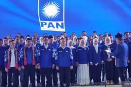 Zulkifli Hasan lantik pengurus DPW PAN Aceh dan DPD se Aceh