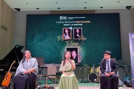 Mahasiswi UIC College rilis lima lagu dan isi vokal soundtrack film