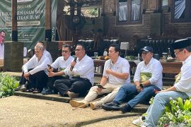 Minister launches national bamboo movement to restore critical land