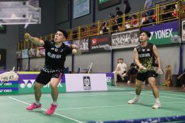 Jaya Raya juara umum turnamen spesialis ganda Candra Wijaya