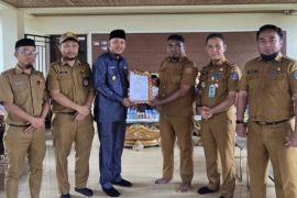 Pemkot Kendari tunjuk Plt gantikan dua lurah yang dinonaktifkan karena pelanggaran disiplin