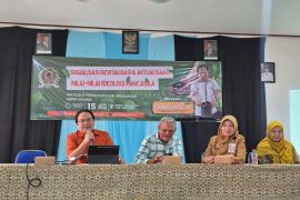 Siswa SMKN 1 Muara Uya Kalsel diajak tanam pohon dan amalkan Pancasila