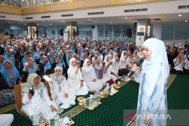 Khofifah ajak masyarakat maknai Tahun Baru Islam dengan hijrah