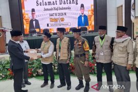 PPIH: Jamaah haji asal Sulbqr tiba di tanah air