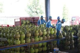 Pertamina Patra Niaga tambah 88.200 tabung LPG 3 Kg di NTB