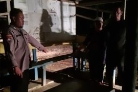 Pasangan suami istri tersambar petir di Simalungun, seorang meninggal