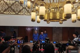 Mensos pastikan efisiensi anggaran tidak mengurangi kuota bansos-siswa SR