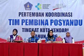 Pemkot Kendari beri makanan tambahan dan vitamin balita guna tekan angka stunting