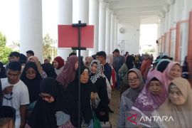 Pemkot dan Baznas salurkan bantuan untuk 900 janda di Bengkulu