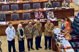 Pemerintah serahkan DIM RUU Perkoperasian, ada soal LPS hingga KDMP