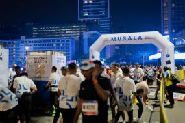 Brand asal Yogyakarta DS Modest hadir di BTN Jakarta International Marathon 2026 sebagai Official Prayer Essentials Partner
