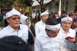 KDM janjikan modal dan kerja bagi pedagang Jalur Puncak yang terdampak penertiban
