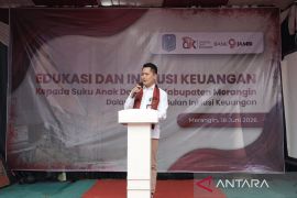 Bank Jambi dan OJK memperluas inklusi keuangan bagi Suku Anak Dalam