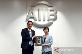 Menkeu Purbaya amankan pendanaan 17 miliar dolar AS dari AIIB