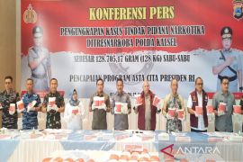 Polda Kalsel ungkap 128 kilogram sabu-sabu jaringan Fredy Pratama