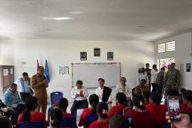 Wapres Gibran ajak mahasiswa lihat langsung manfaat MBG di wilayah 3T