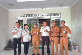 Lapas Pekanbaru gandeng Distankan kembangkan budidaya ayam petelur untuk kemandirian