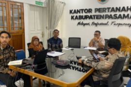Kantor Pertanahan Pasaman Ikuti zoom meeting monev kegiatan pertanahan bersama Kanwil BPN Sumatera Barat