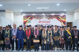 Bupati Solok tekankan peran adat dalam menjaga keharmonisan masyarakat