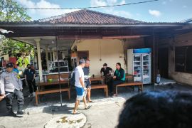 Satpol PP Denpasar bantu warga diduga gangguan jiwa dapat perawatan