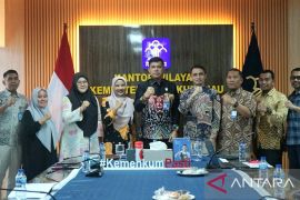Kanwil Kemenkum Riau dan FH UNRI perkuat sinergi Kukerta Berdampak melalui Posbankum desa dan penyusunan peraturan desa