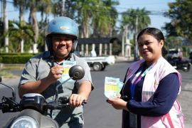 Srikandi PLN UP3 Selaparang sosialisasikan pemanfaatan PLN Mobile di Lotim