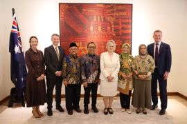 Bertemu Governor of South Australia, Menteri Rini Bahas Transformasi Digital Hingga Akselerasi Pelayanan Publik
