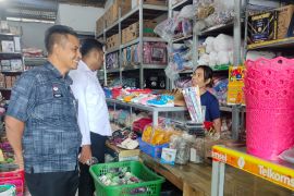 Kemenkum NTT memperkuat edukasi merek bagi pelaku usaha Sumba Tengah