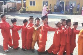 Pemkot Tanjungpinang: Daftar SPMB tidak wajib gunakan KK dengan barcode