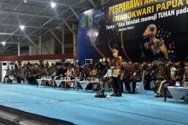 Gibran buka Pesparawi Nasional XIV serta tekankan perdamaian