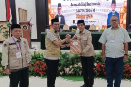 Jamaah haji kloter 26 dari tiga provinsi tiba di Tanah Air melalui Debarkasi Makassar